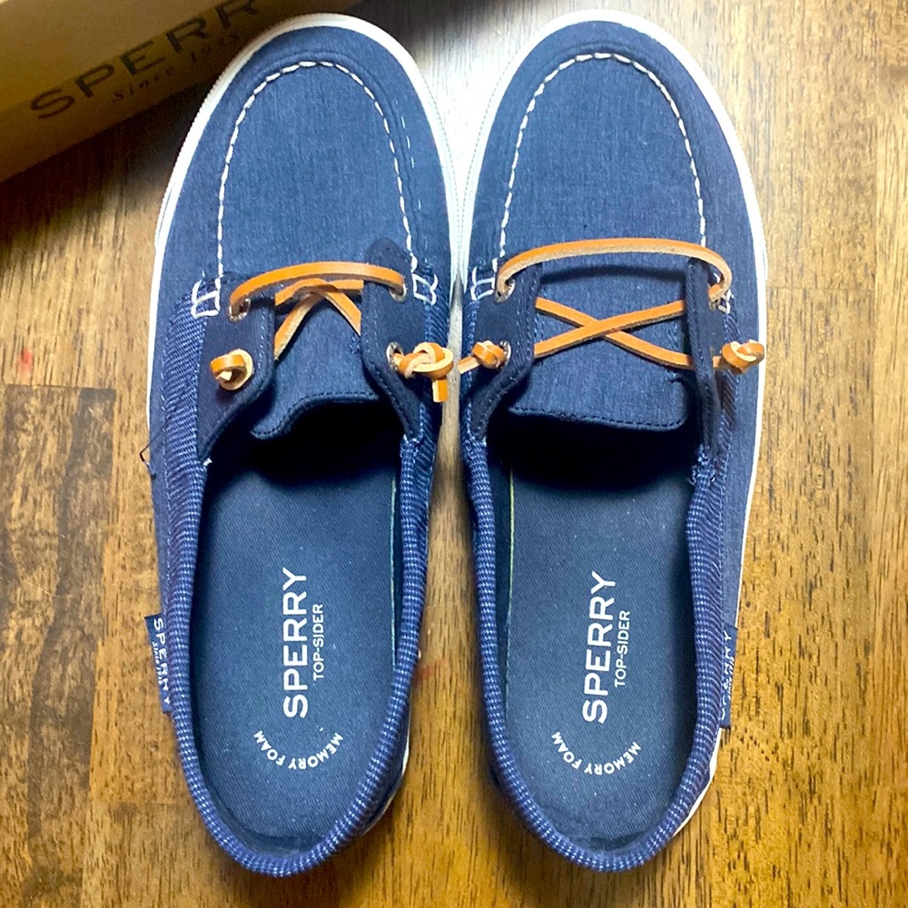 Sperry Women’s Lounge Away Navy Shoe